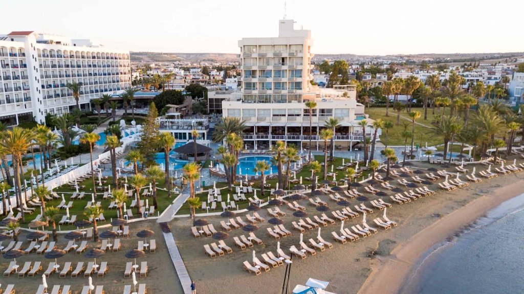 Отель Golden Bay Beach Hotel, Айя-Напа, Кипр