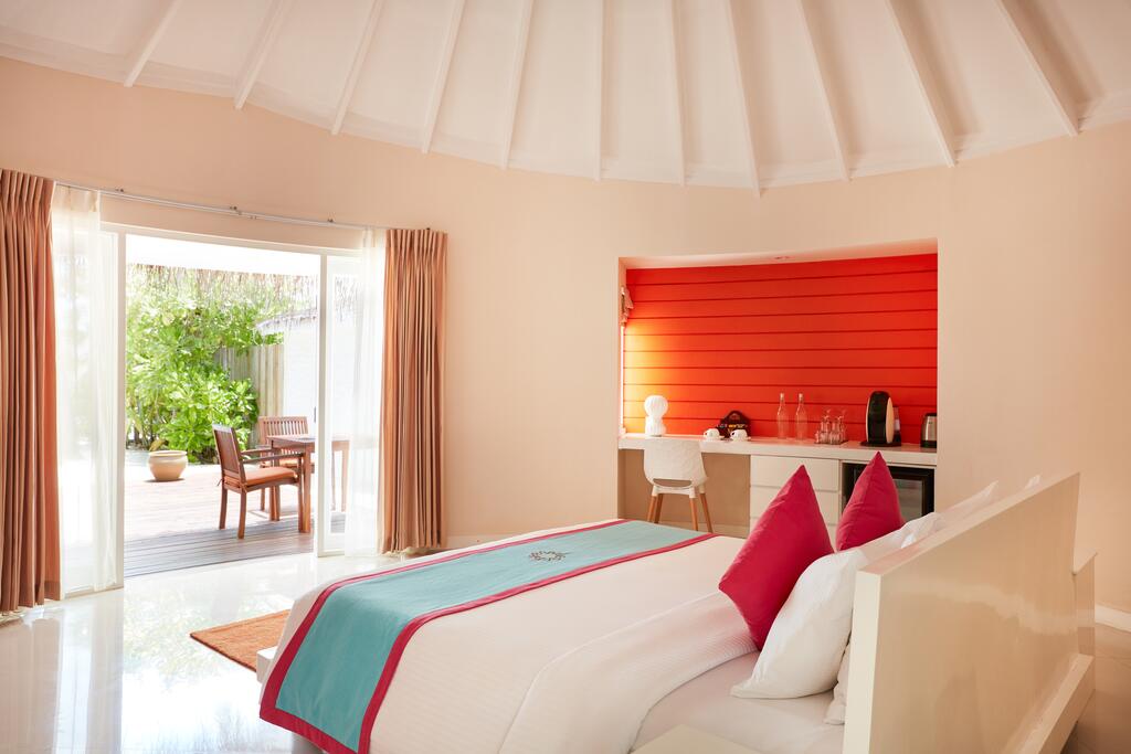 Отель Sun Aqua Vilu Reef Beach & Spa, Мальдивы