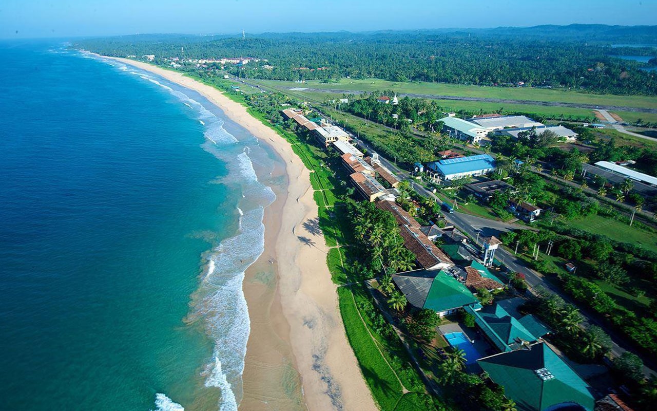Отель The Long Beach Resort, Коггала, Шри Ланка