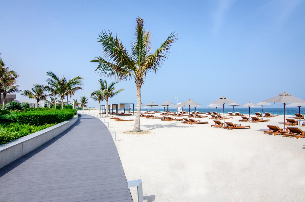Отель The Oberoi Beach Resort Al Zorah, Аджман, ОАЭ